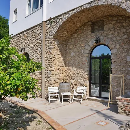 Dimora Storica Pasquale Guest house