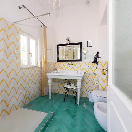 Dimora Storica Pasquale 4*