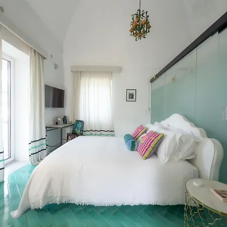 Dimora Storica Pasquale 4*