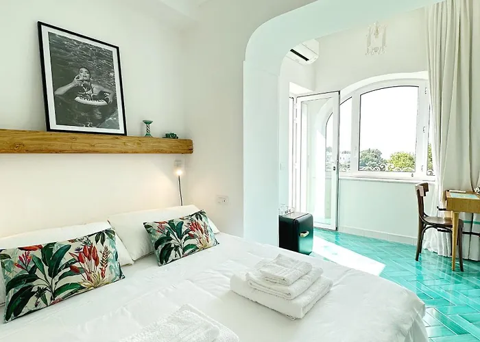 Dimora Storica Pasquale 4*