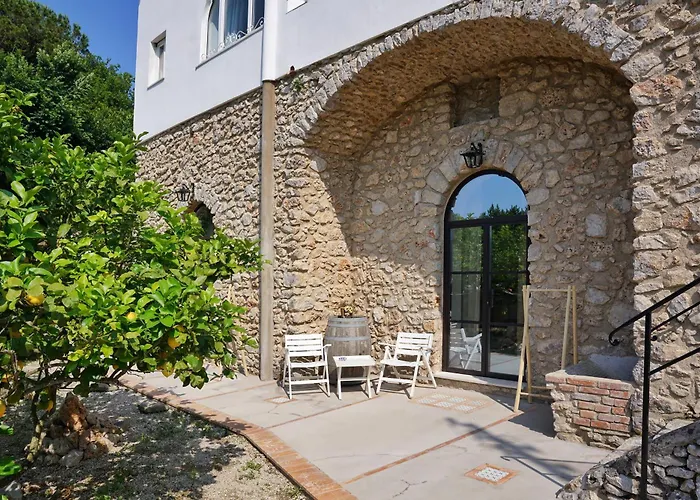 Dimora Storica Pasquale 게스트하우스