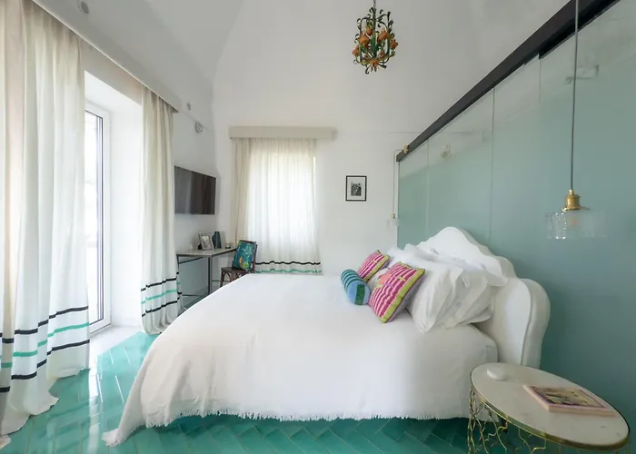 Dimora Storica Pasquale 4*