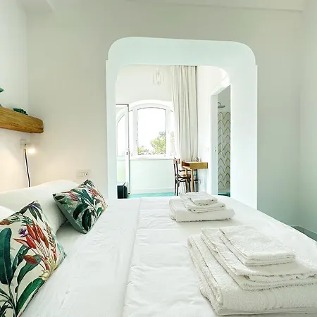 Dimora Storica Pasquale 4* Capri